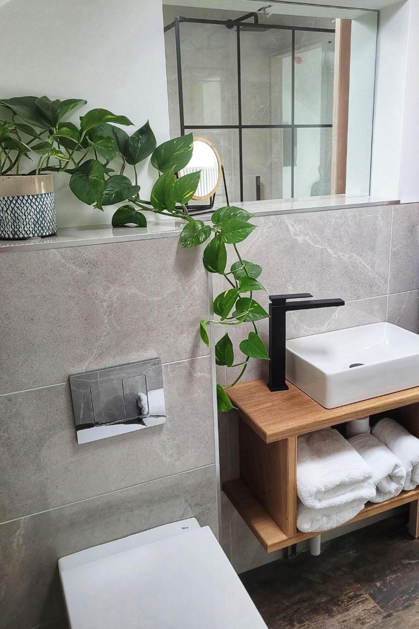 Sgwar Hotel Menai Bridge Ngoại thất bức ảnh